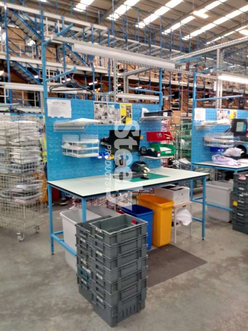 c ct packing table and bag shelves scaled e1575554526452