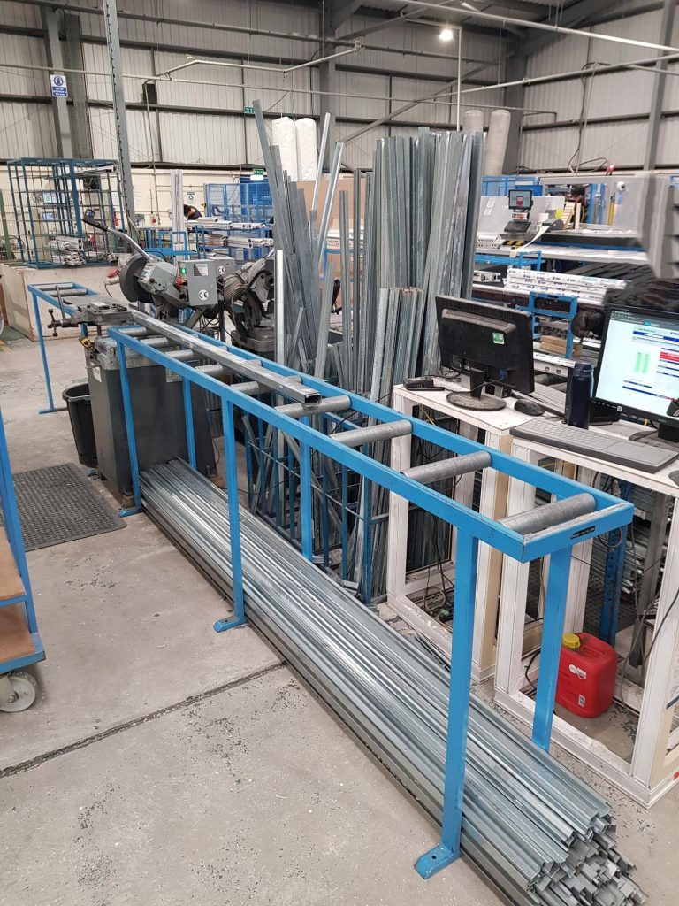 W1050a   3m Roller Conveyor Outfeed Table