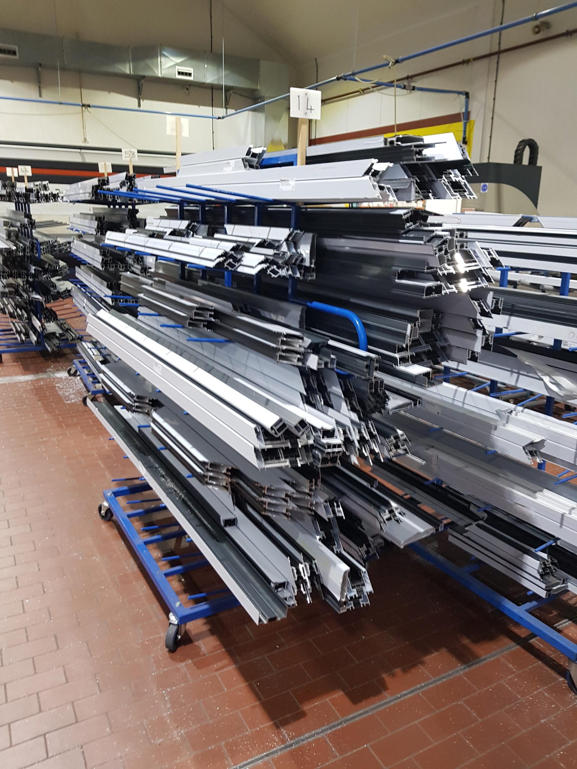 Steely W580a Y Type Ali Profile Trolley